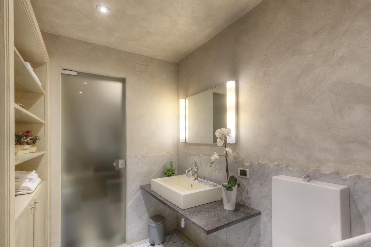 Duomo Suite Central Home フィレンツェ エクステリア 写真