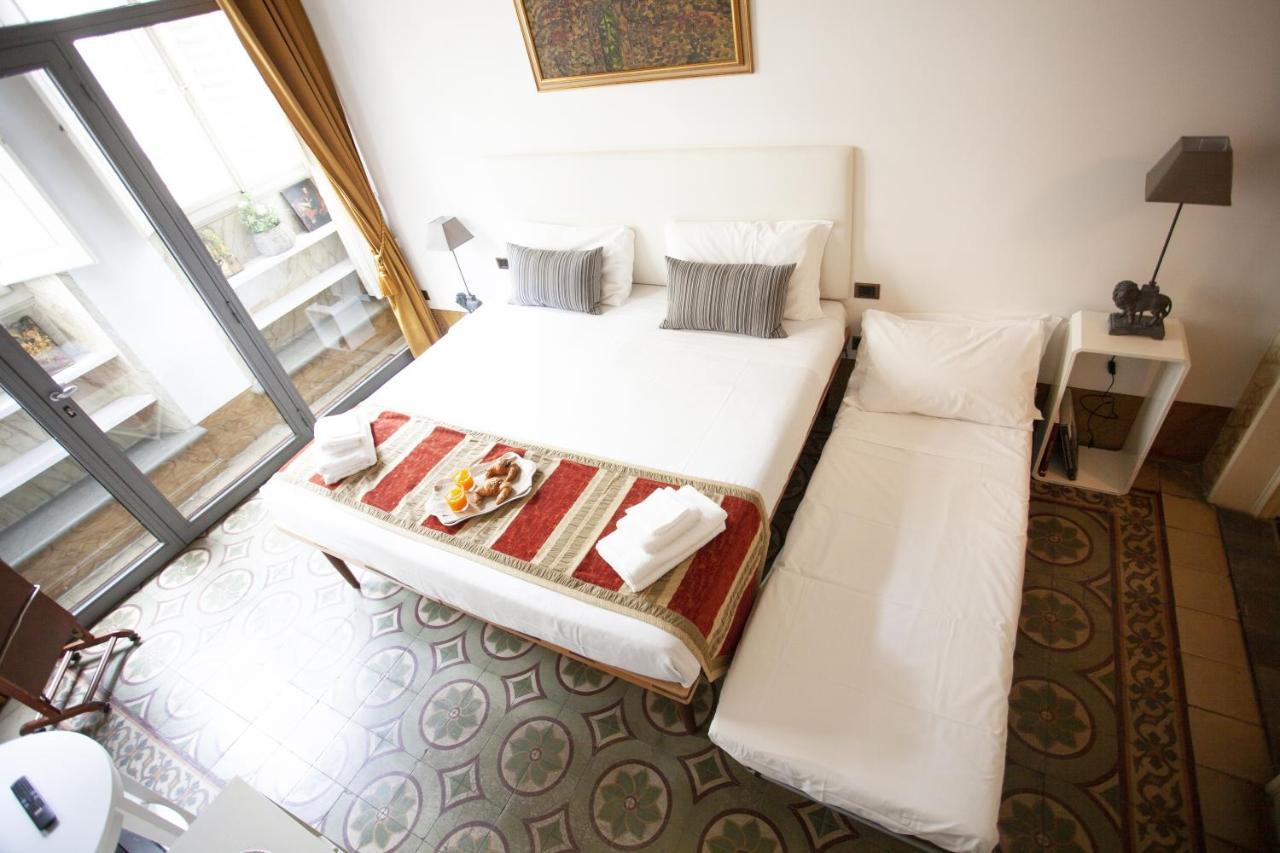 Duomo Suite Central Home フィレンツェ エクステリア 写真