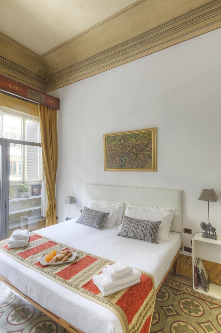 Duomo Suite Central Home フィレンツェ エクステリア 写真