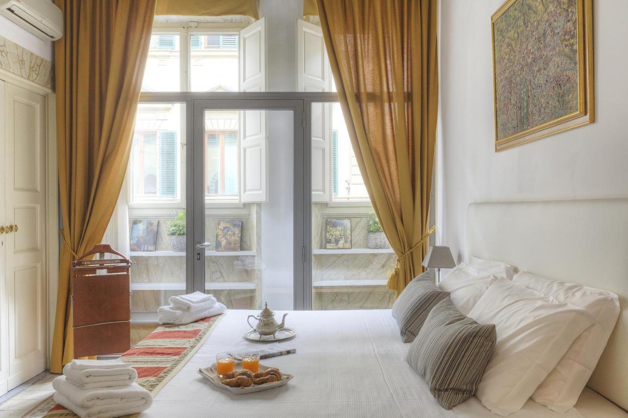 Duomo Suite Central Home フィレンツェ エクステリア 写真