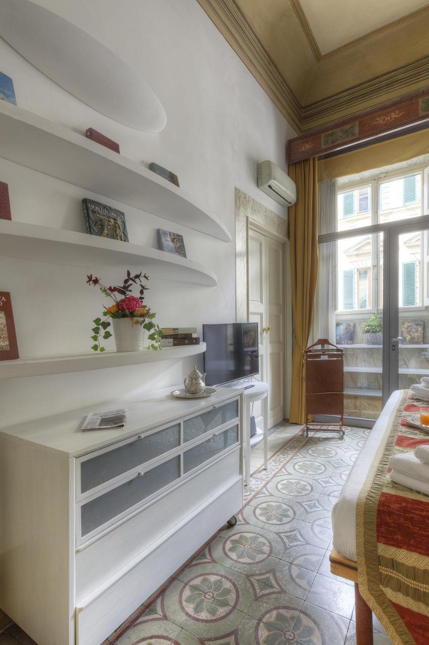 Duomo Suite Central Home フィレンツェ エクステリア 写真