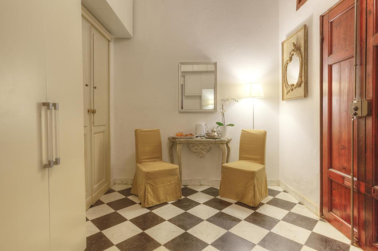 Duomo Suite Central Home フィレンツェ エクステリア 写真